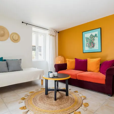 Evasion En De Charme Avec Jardin, Piscine Chauffee Et Proche Plages - - Fr-1-306-1271 Nyaraló *